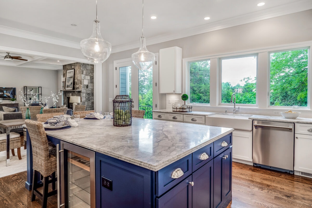 Kitchen Remodel in 511 Kramer Dr by Oak Hill Building